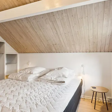 度假居 Vaula - 300m From The Sea By Interhome *